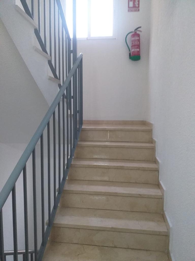 limpiezasbenito.es